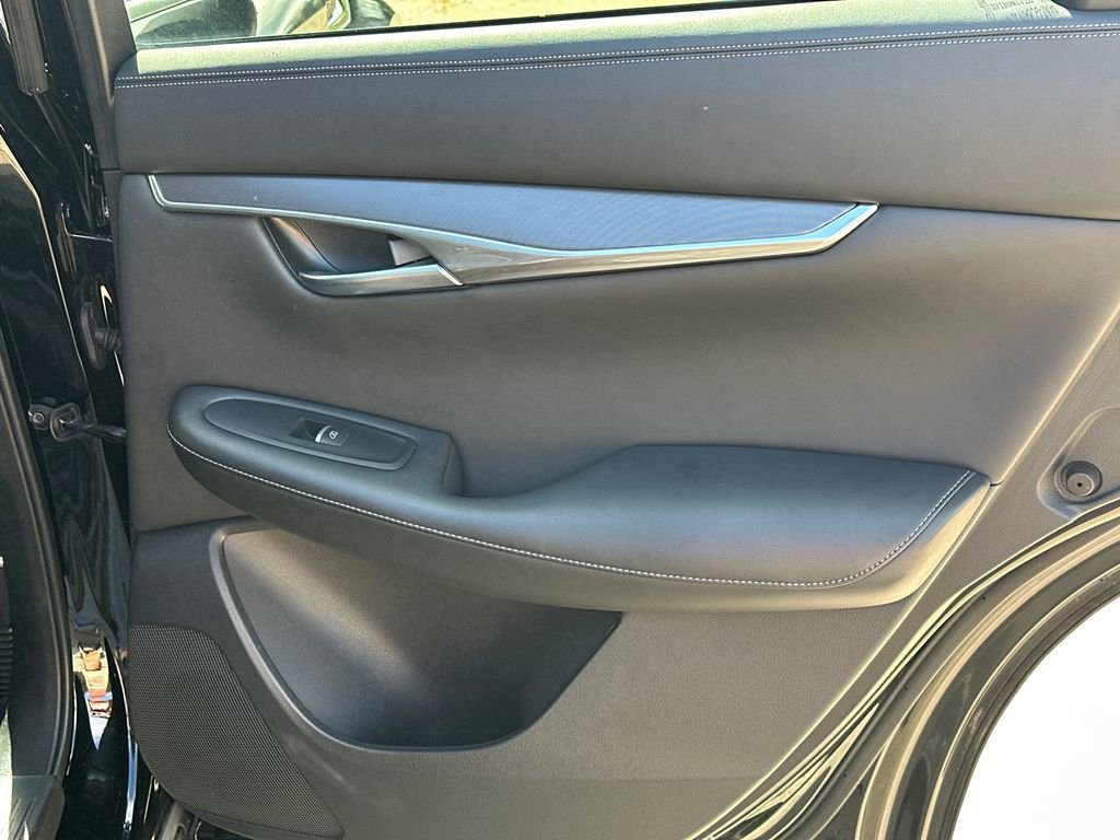 Used 2023 INFINITI QX50 Pure image 16