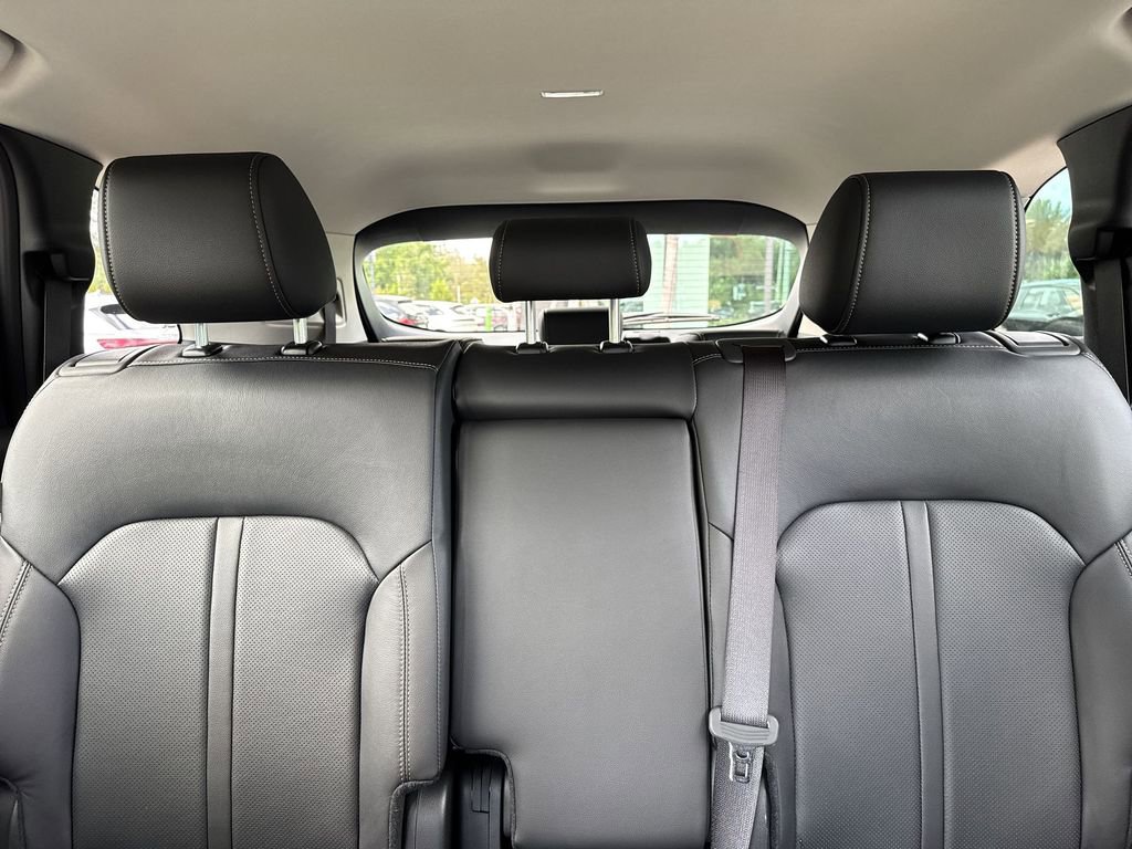 Certified 2025 MAZDA CX-90 3.3 Turbo w/ Preferred Package image 19