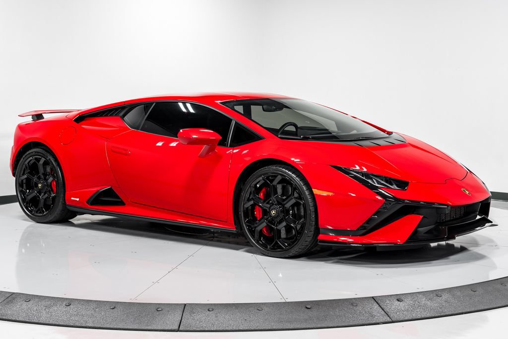 Used 2023 Lamborghini Huracan Tecnica RWD image 40