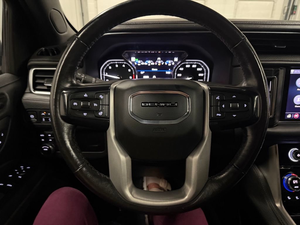 Certified 2021 GMC Yukon XL Denali w/ Advanced Technology Package AWD/4WD image 45