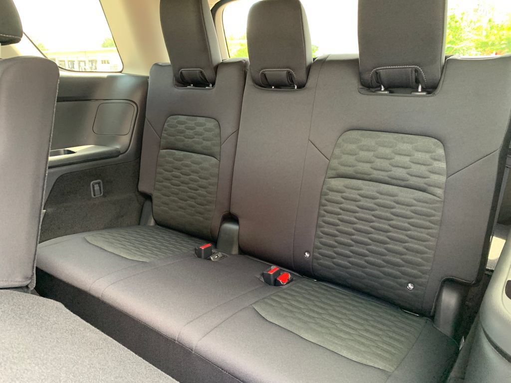 New 2026 Nissan Pathfinder SV w/ Cargo Package FWD image 8