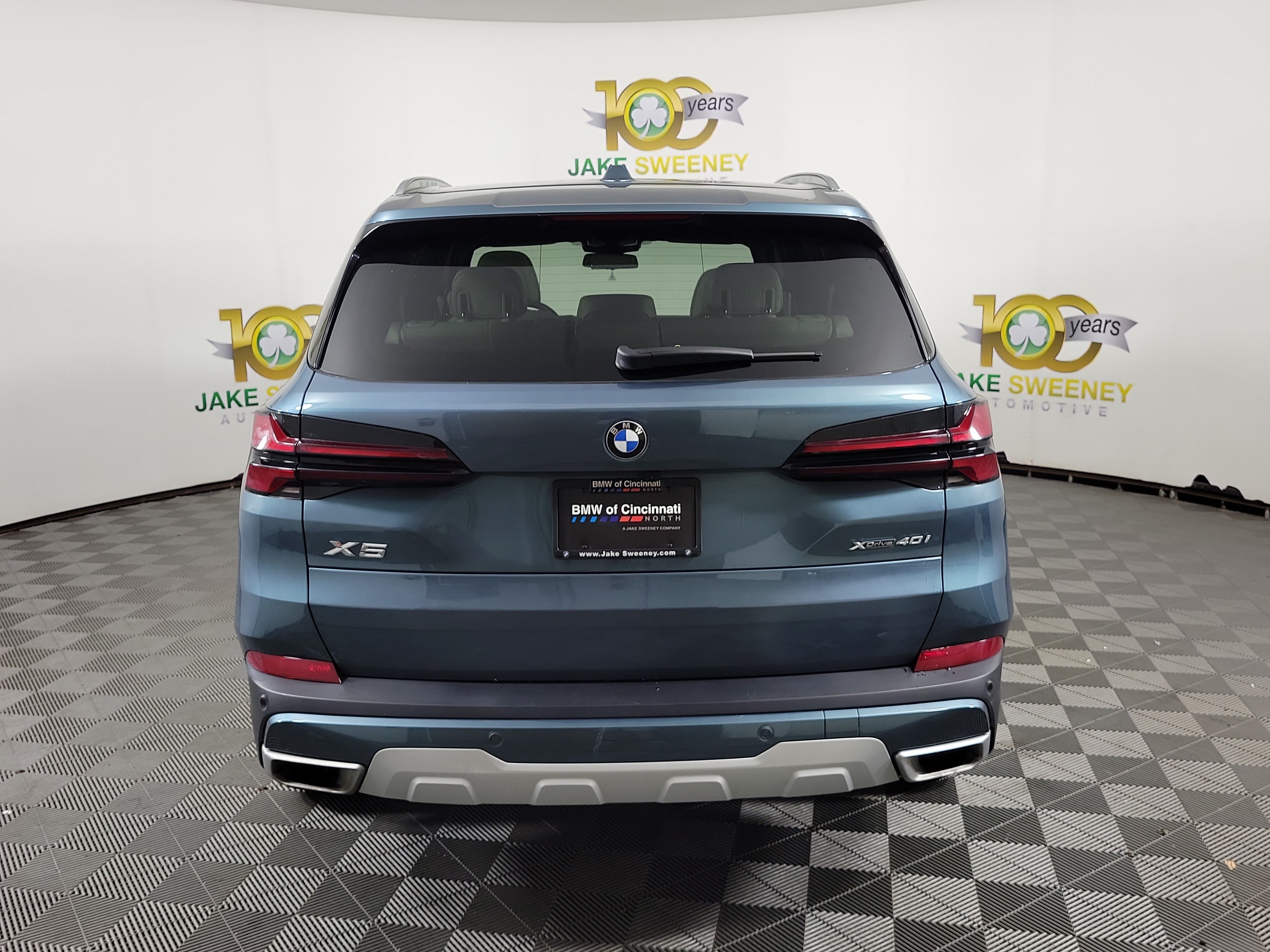 Certified 2024 BMW X5 xDrive40i w/ Premium Package AWD/4WD image 6
