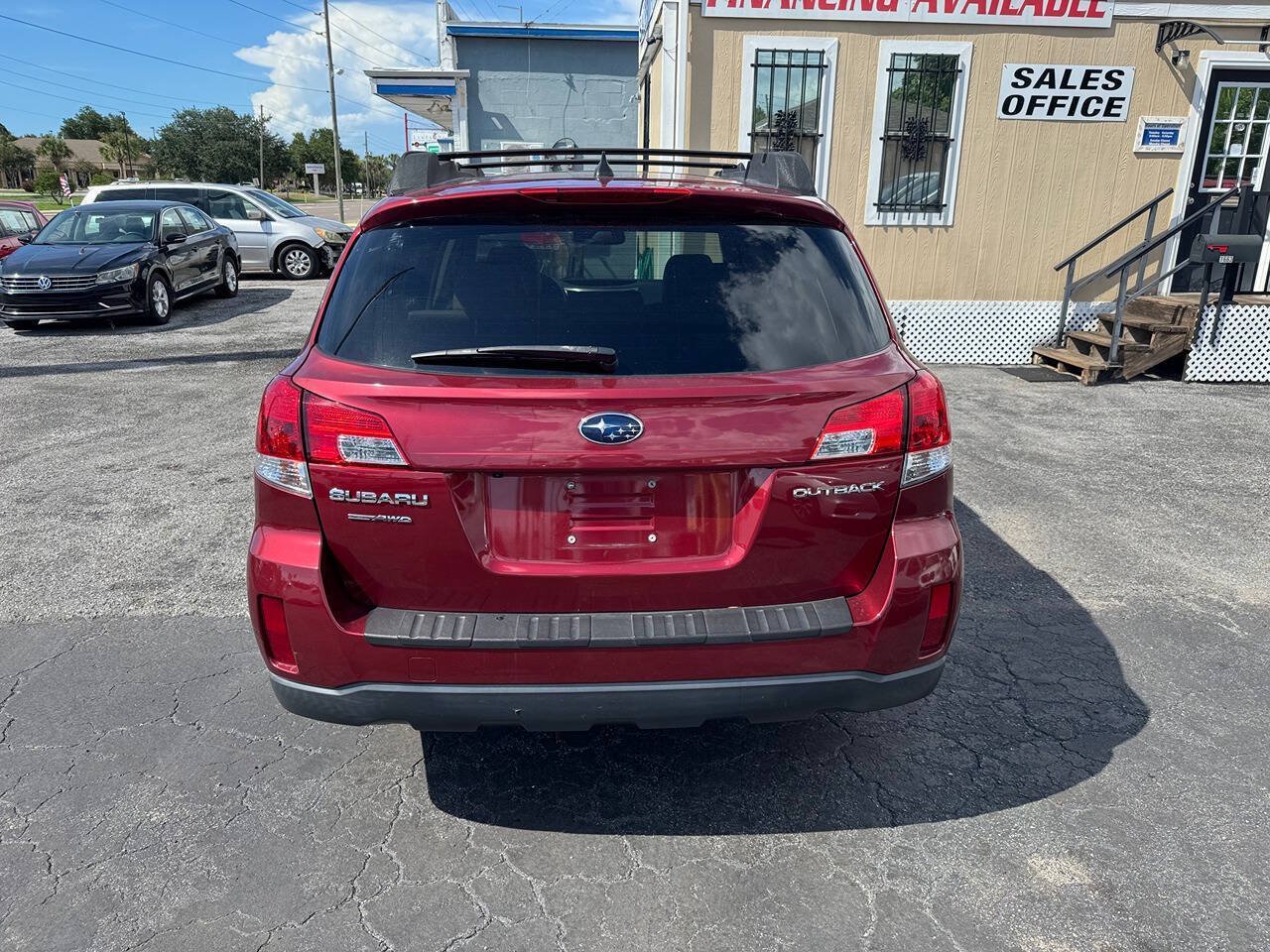 Used 2014 Subaru Outback 2.5i Limited w/ Moonroof Package AWD/4WD image 7