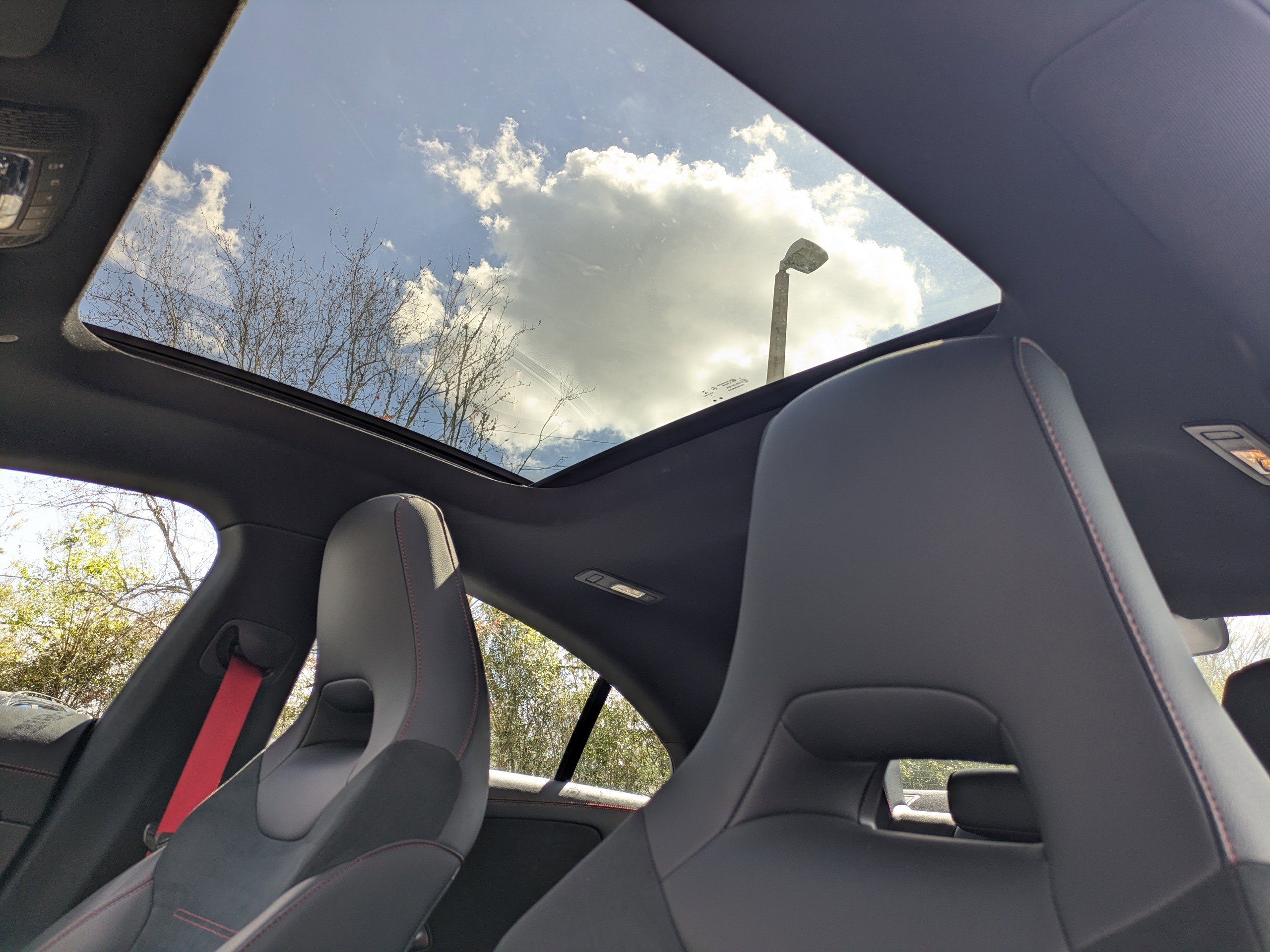 Certified 2023 Mercedes-Benz CLA 35 AMG 4MATIC image 11