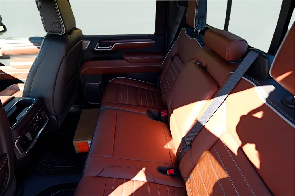 New 2026 GMC Sierra 3500 Denali Ultimate image 28