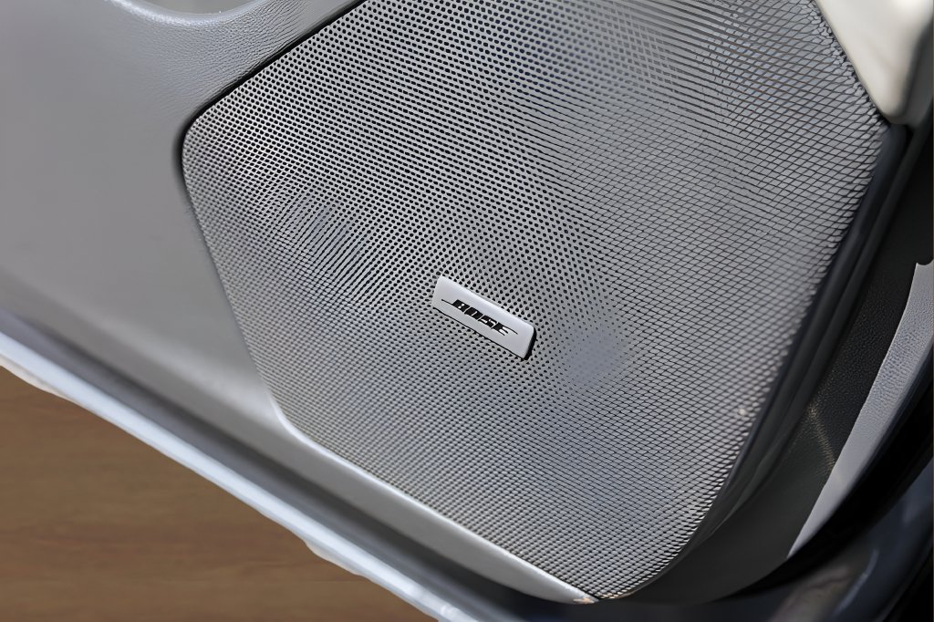 Certified 2025 Cadillac XT6 Premium Luxury FWD image 23
