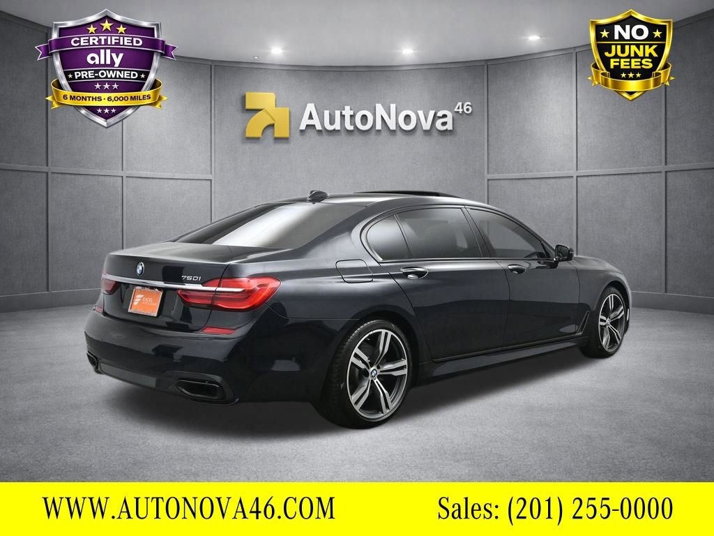 Used 2019 BMW 750i image 6