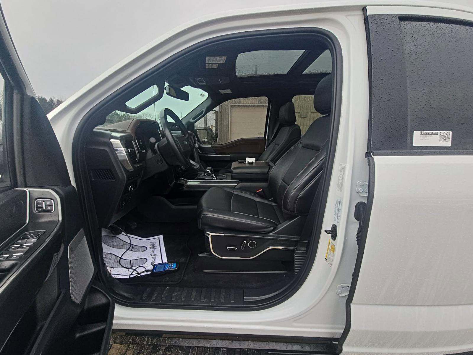 Used 2023 Ford F150 Lariat w/ Equipment Group 502A High image 13