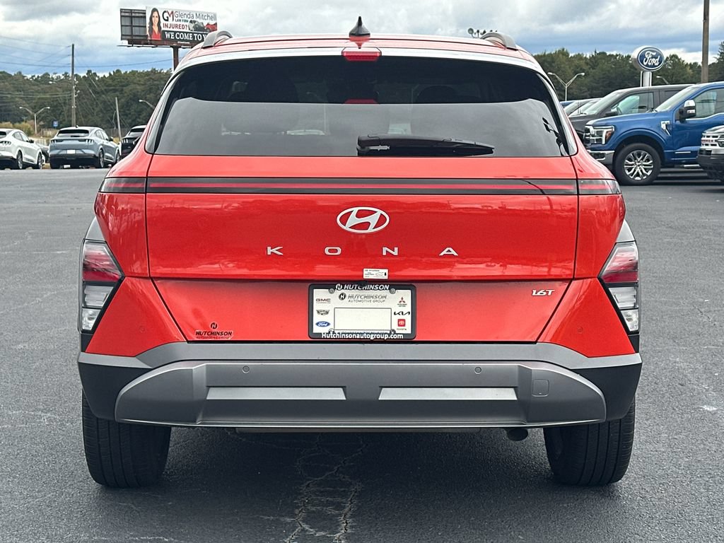 Used 2024 Hyundai Kona Limited FWD image 4