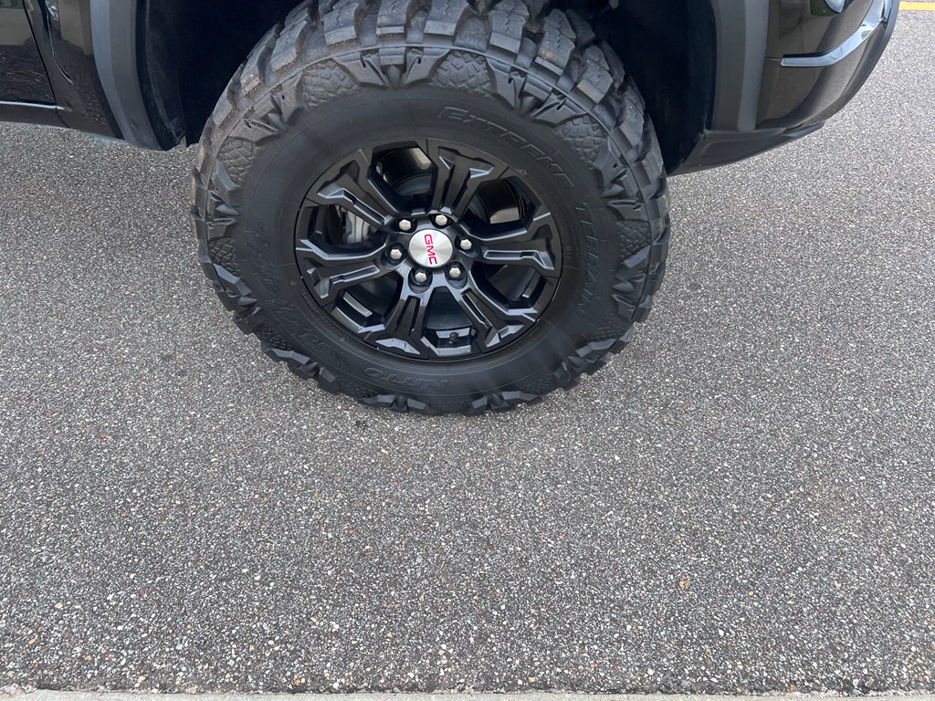 Used 2024 GMC Canyon Elevation w/ Convenience Package image 3