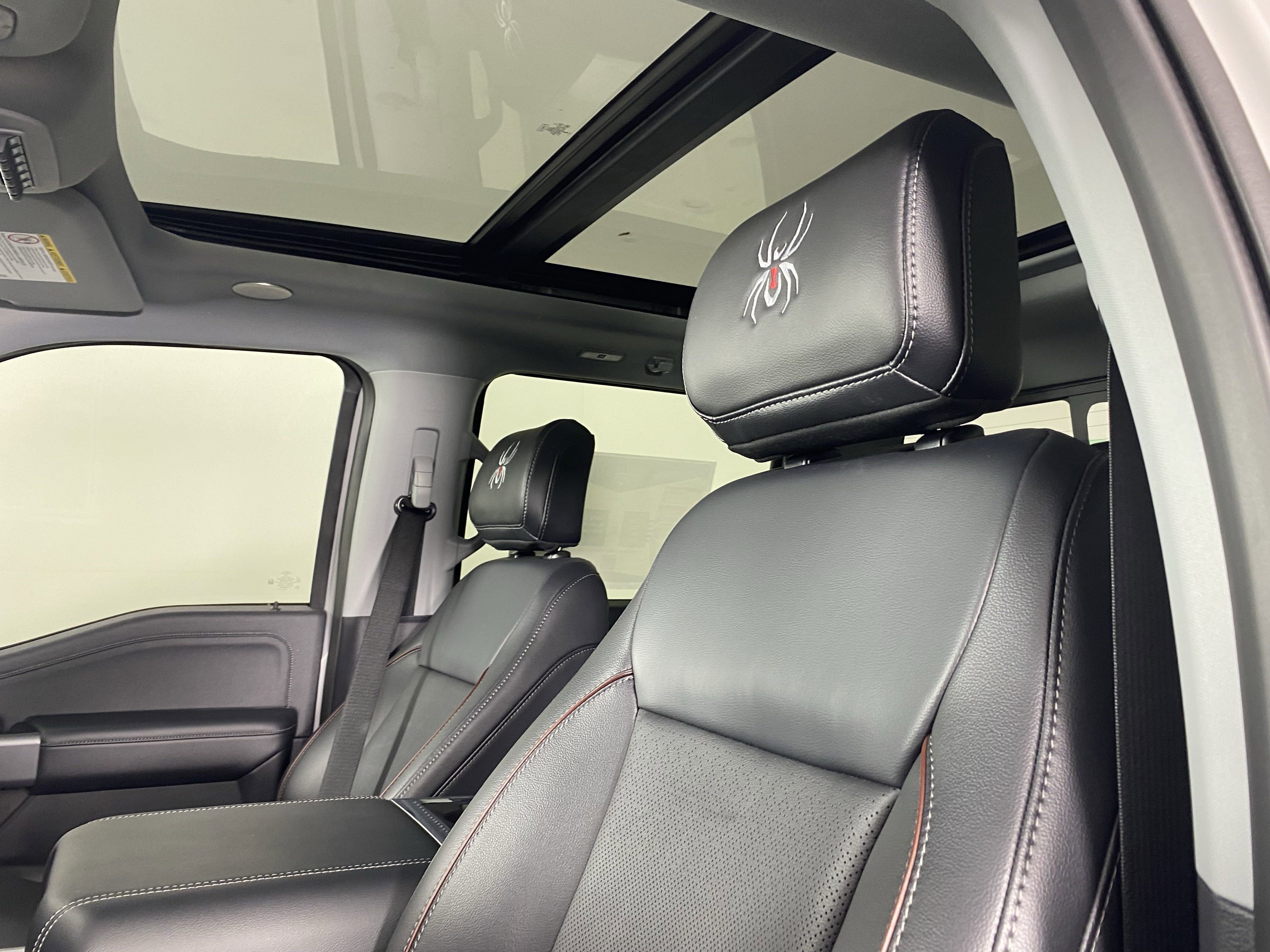 New 2024 Ford F250 Lariat w/ Lariat Ultimate Package image 17