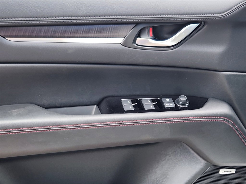 New 2025 MAZDA CX-5 Carbon Edition image 4