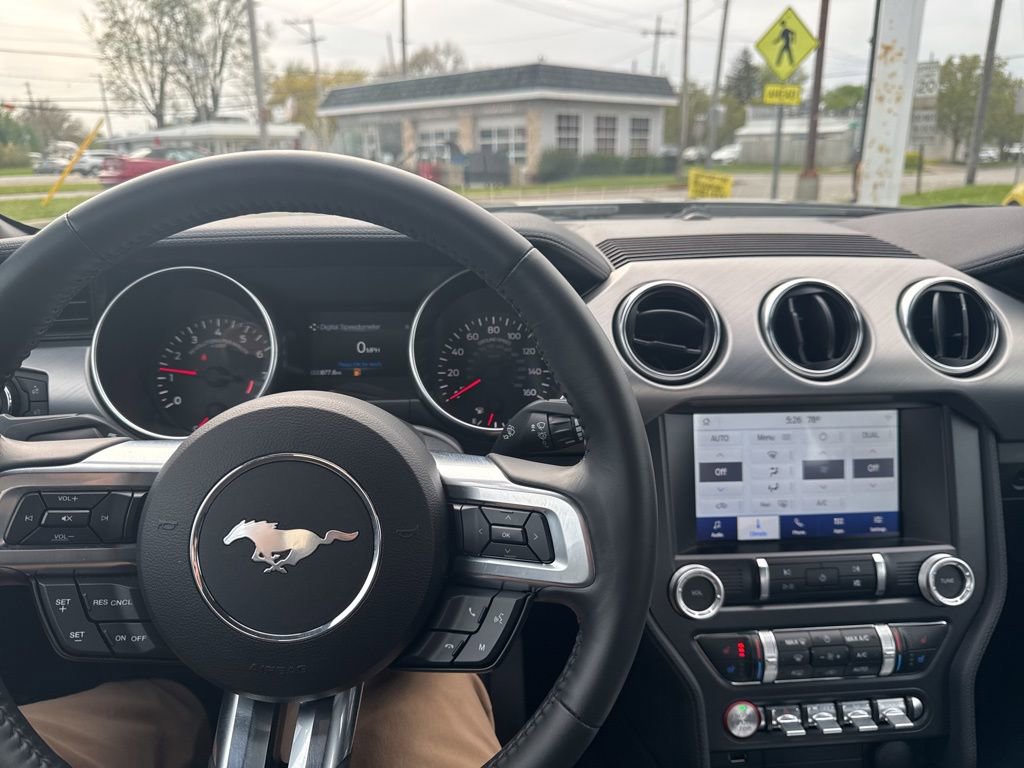 Used 2022 Ford Mustang GT Premium RWD image 5