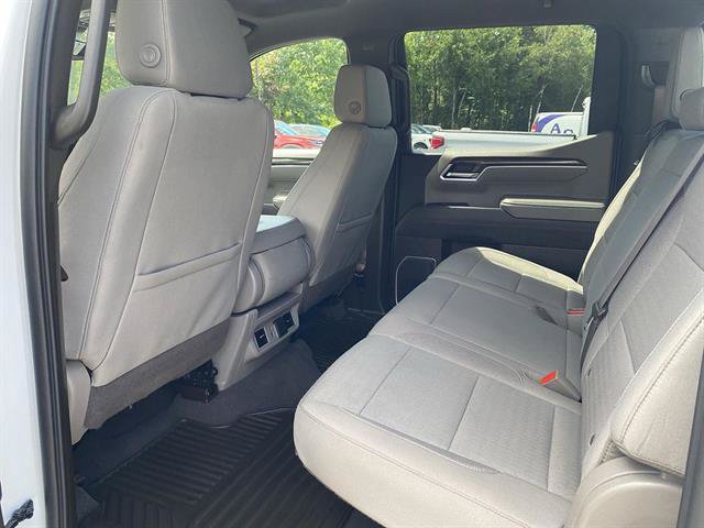 Certified 2026 Chevrolet Silverado 1500 RST AWD/4WD image 34