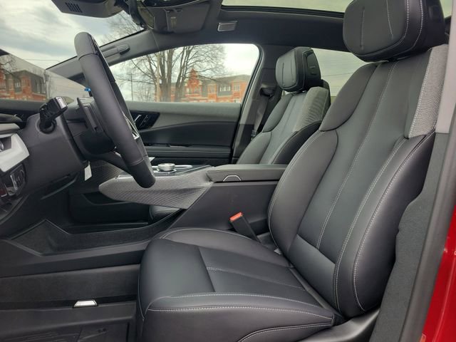New 2026 Cadillac Optiq Sport 1 w/ LPO, Floor Liner Package AWD/4WD image 21