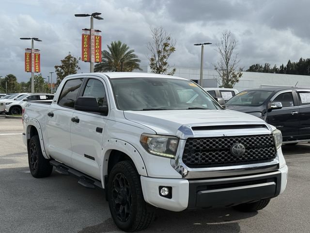 Used 2020 Toyota Tundra SR5 w/ SR5 Leather Package RWD image 4