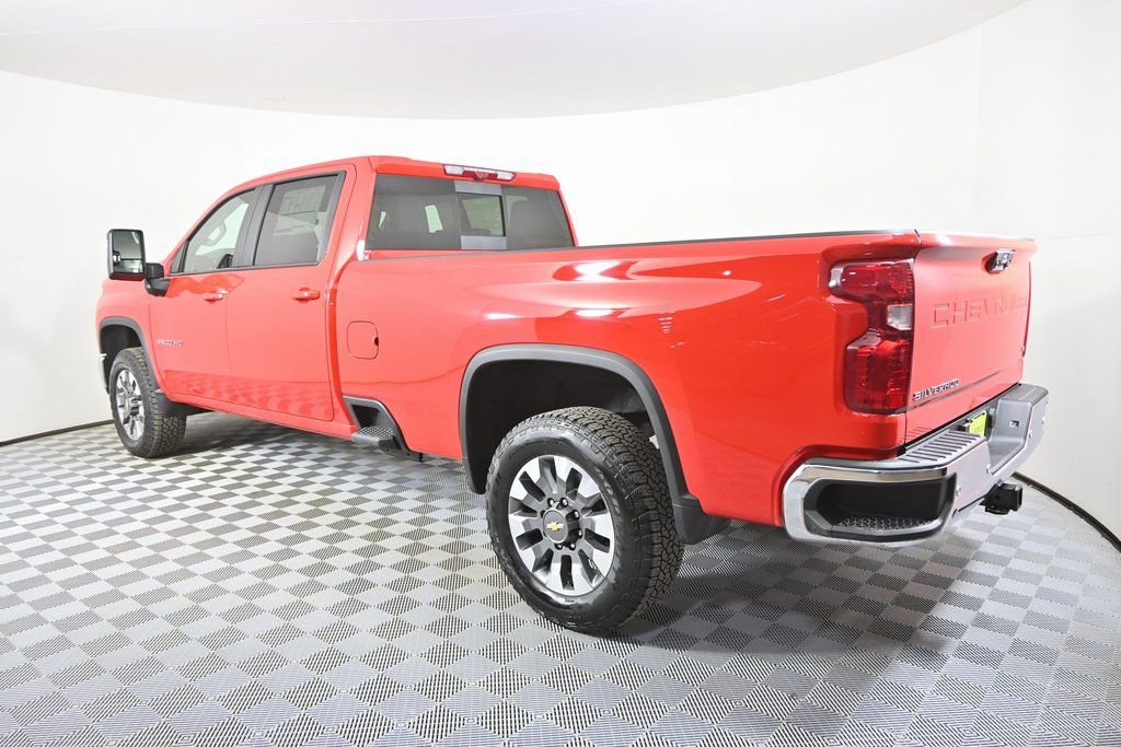 New 2026 Chevrolet Silverado 3500 LT w/ All Star Edition image 4