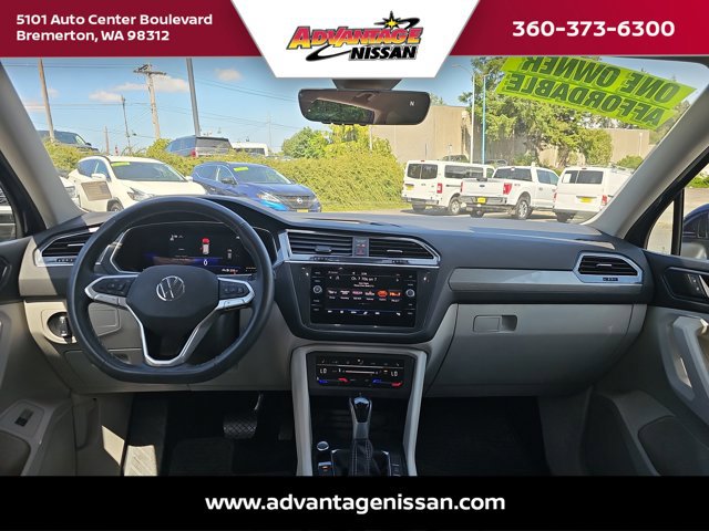 Used 2022 Volkswagen Tiguan SE image 22