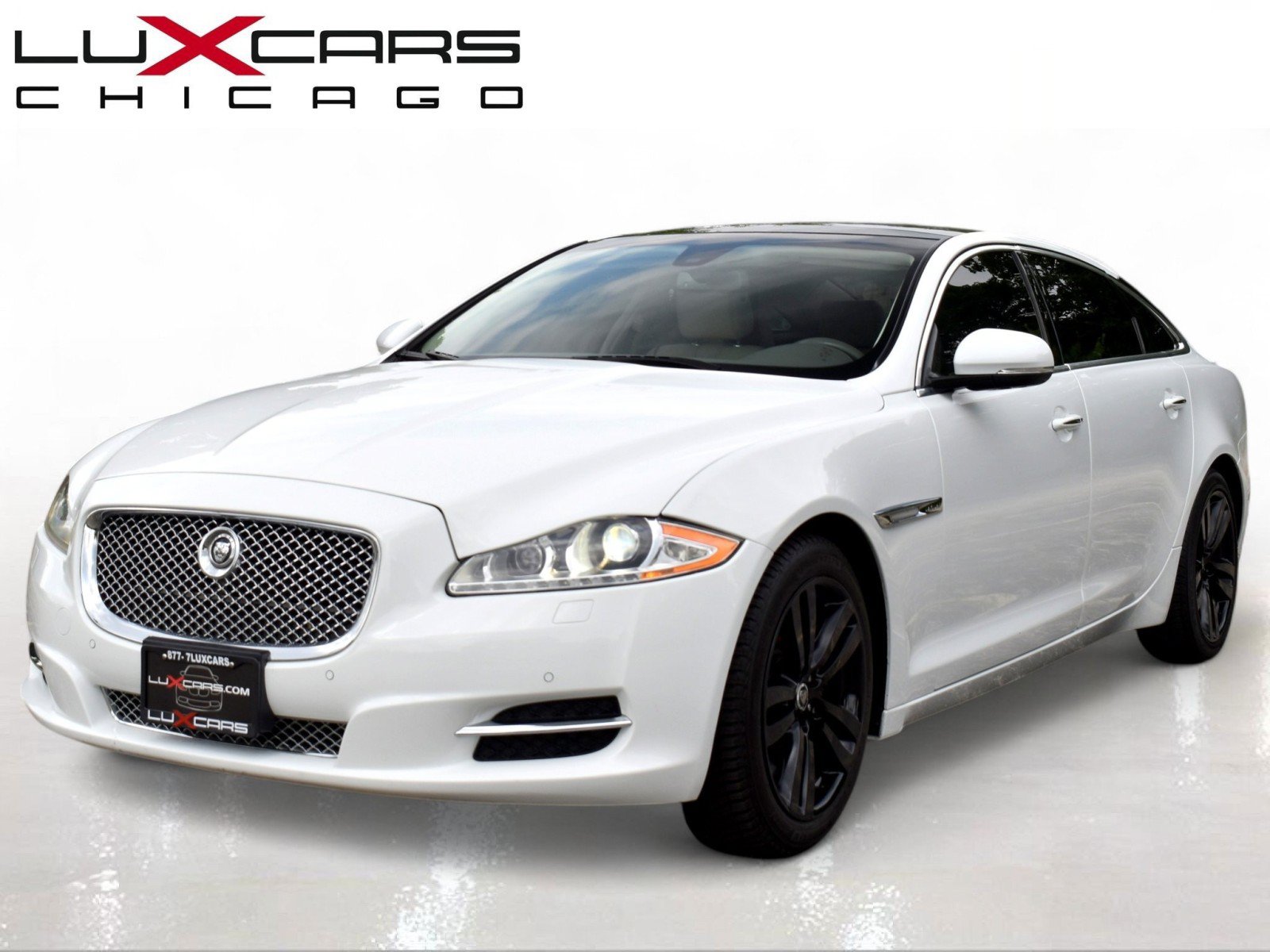 Used 2011 Jaguar XJ L RWD image 5