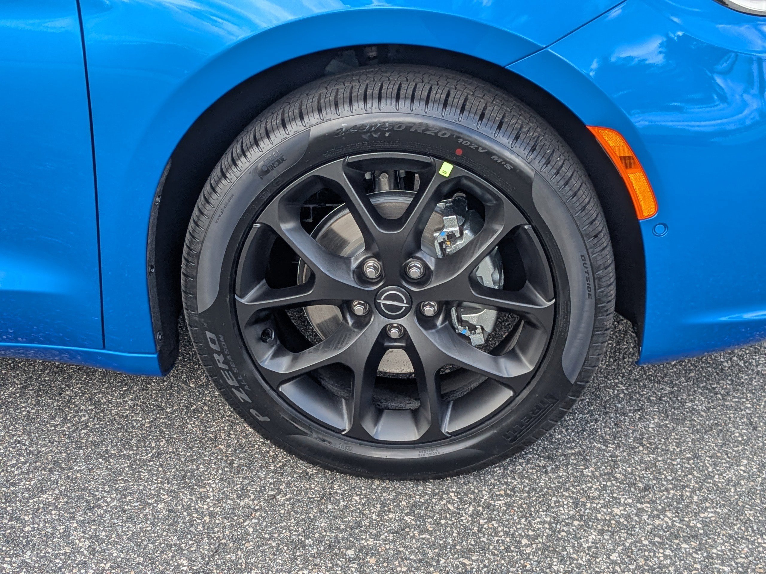 New 2026 Chrysler Pacifica Select FWD image 10