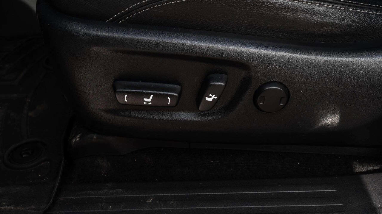 Used 2019 Toyota 4Runner Limited image 23