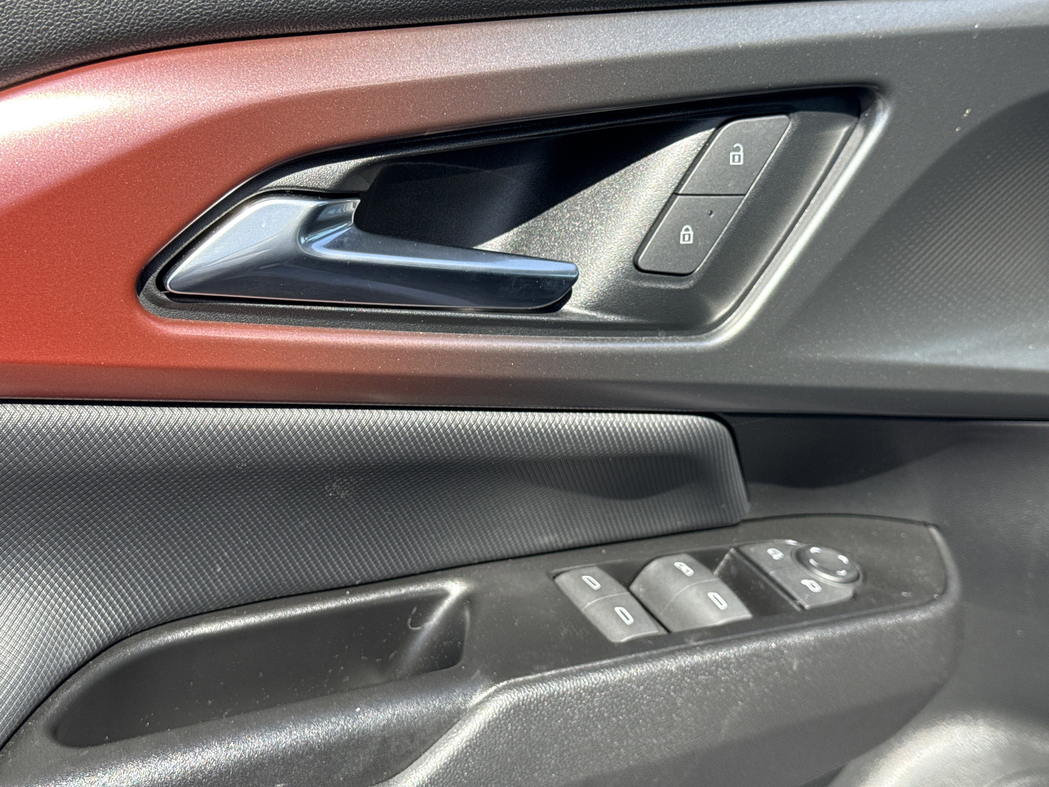 Used 2024 Chevrolet Equinox EV RS image 26