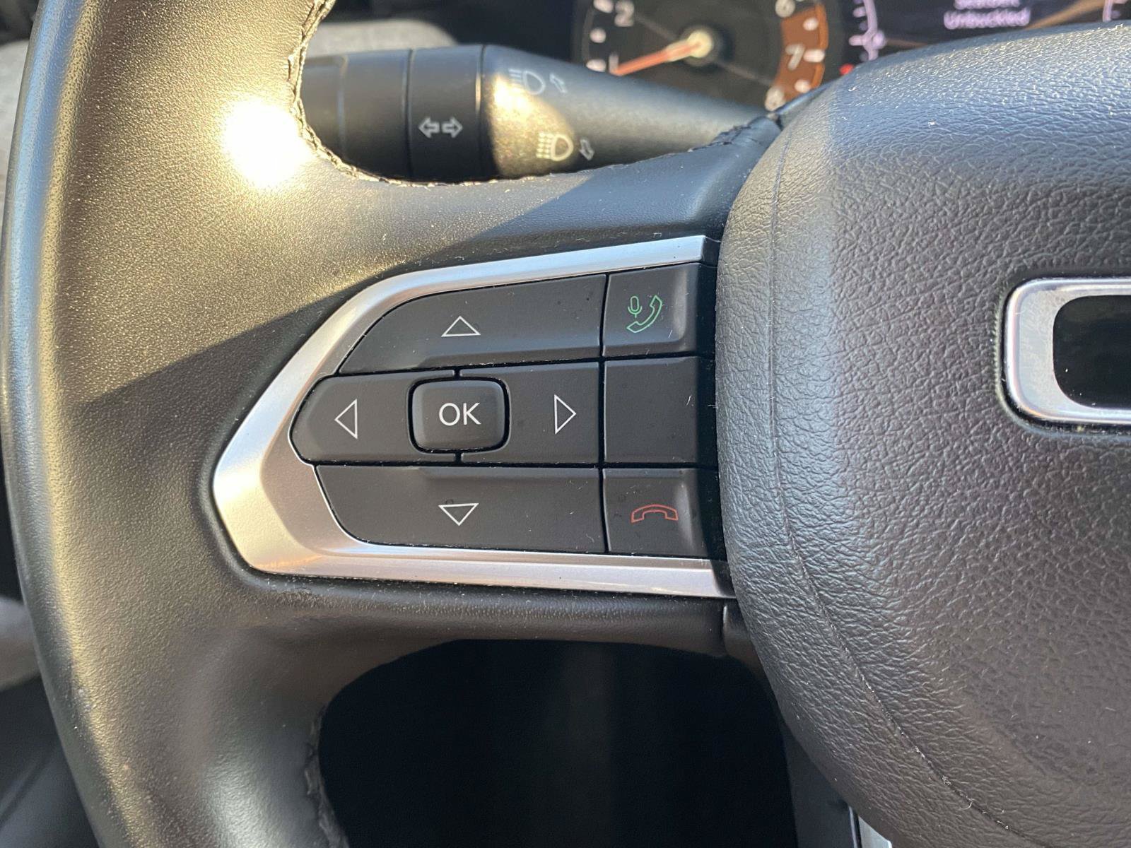 Used 2022 Jeep Compass Latitude AWD/4WD image 31
