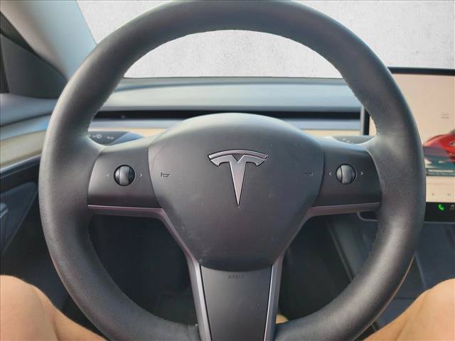 Used 2023 Tesla Model 3 Standard Range RWD image 18