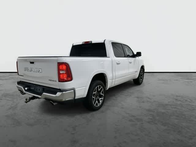 Used 2025 RAM 1500 Laramie AWD/4WD image 3
