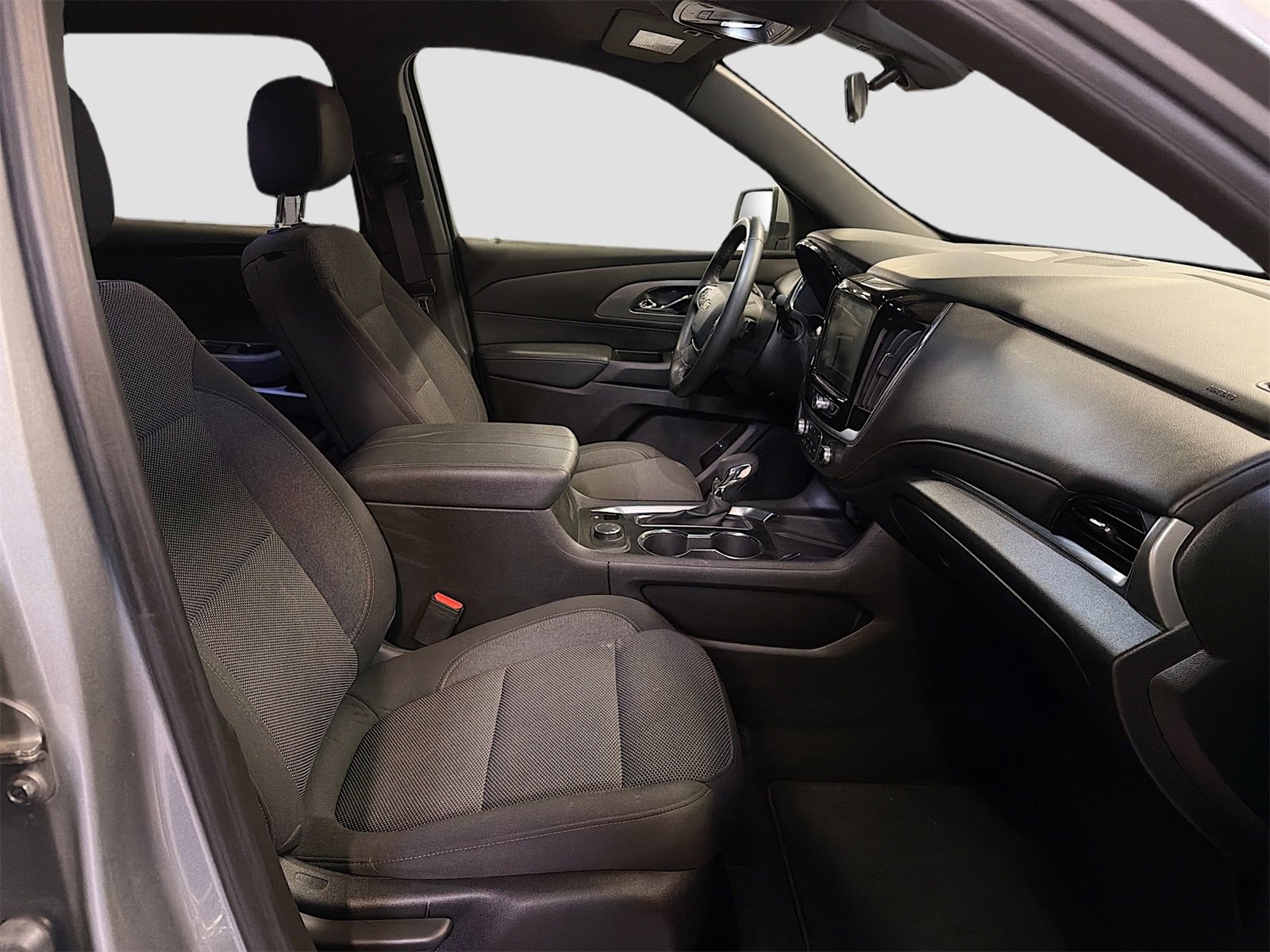Used 2023 Chevrolet Traverse LT image 31