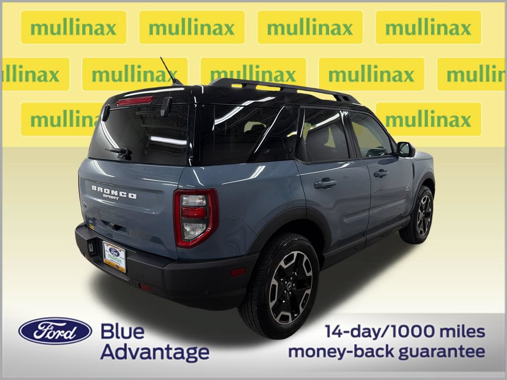 Certified 2024 Ford Bronco Sport Outer Banks w/ Tech Package AWD/4WD image 3
