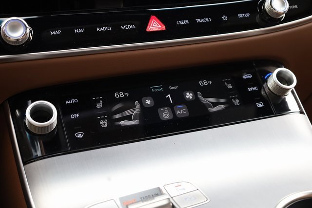 New 2026 Genesis GV70 2.5T Advanced image 21