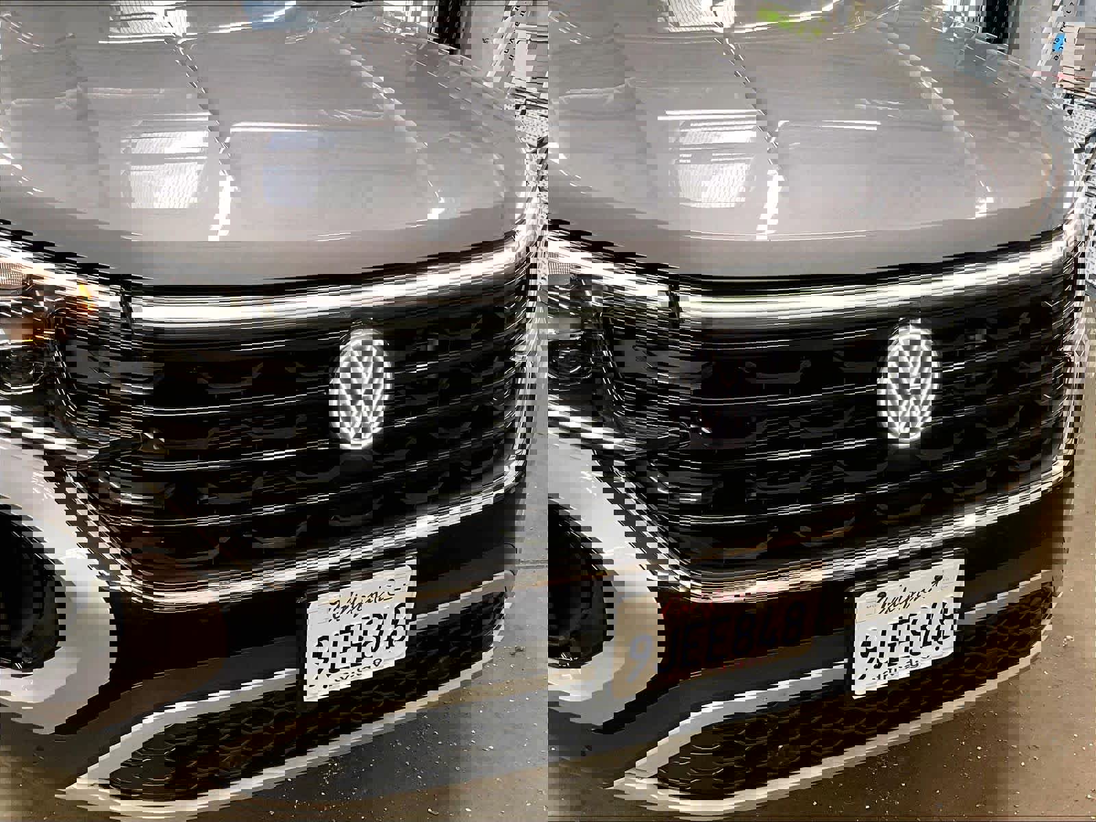 Used 2024 Volkswagen Atlas Cross Sport SE w/ Panoramic Sunroof Package image 34