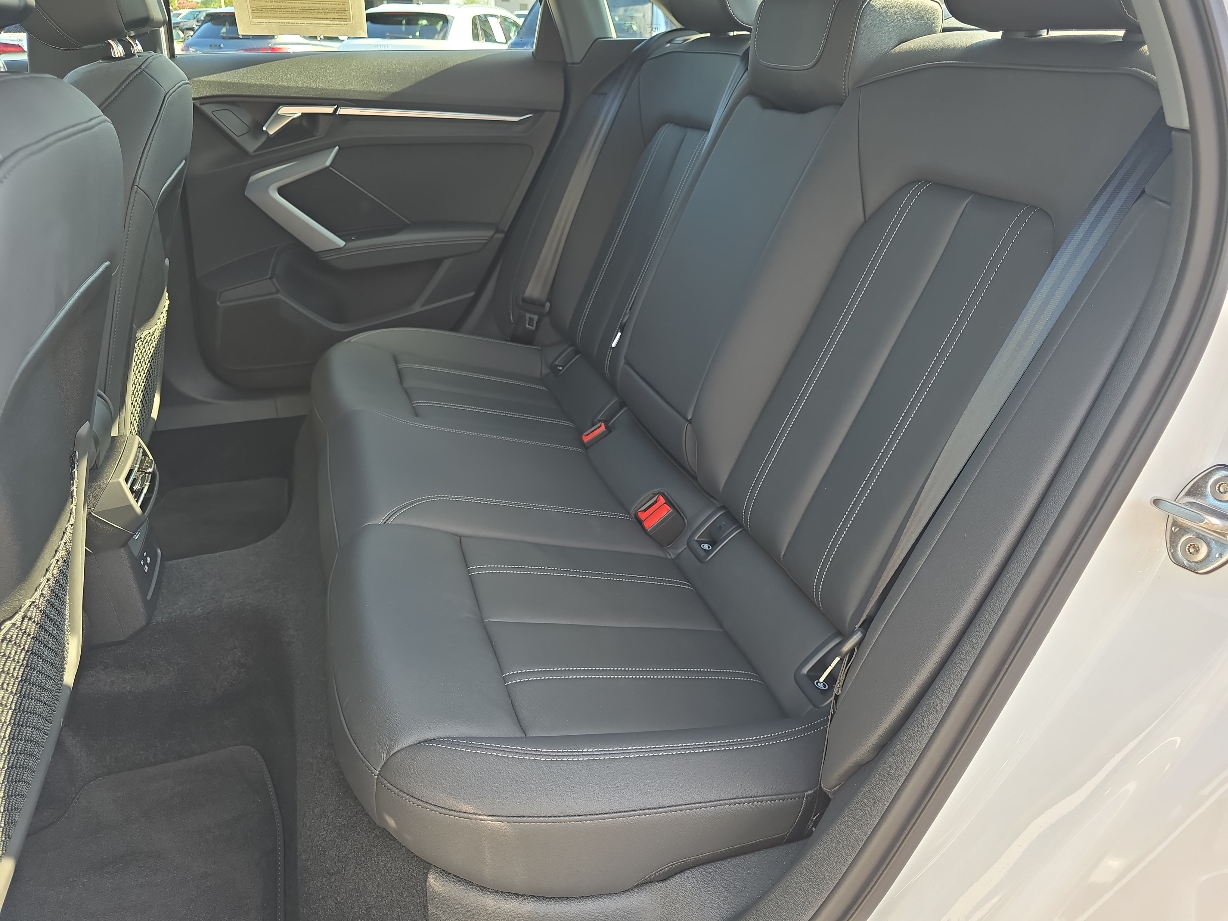Used 2025 Audi A3 2.0T Premium w/ Convenience Package AWD/4WD image 13