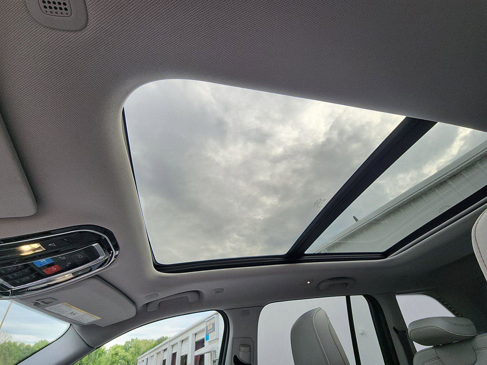 Used 2022 Jeep Grand Cherokee Overland image 21