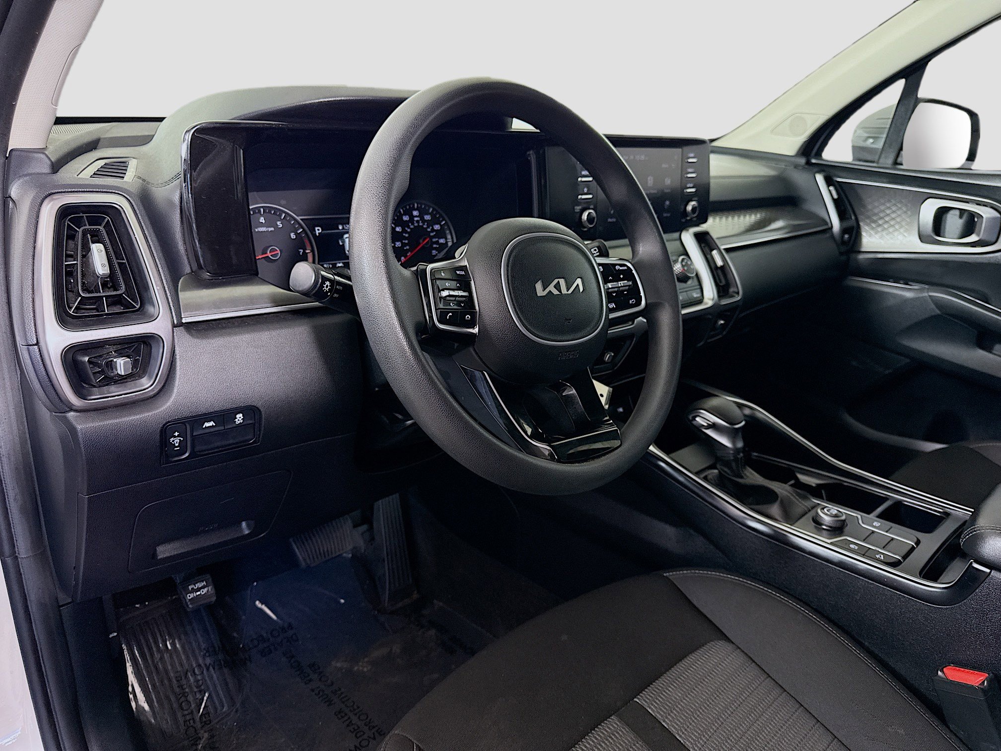 Used 2023 Kia Sorento LX FWD image 22