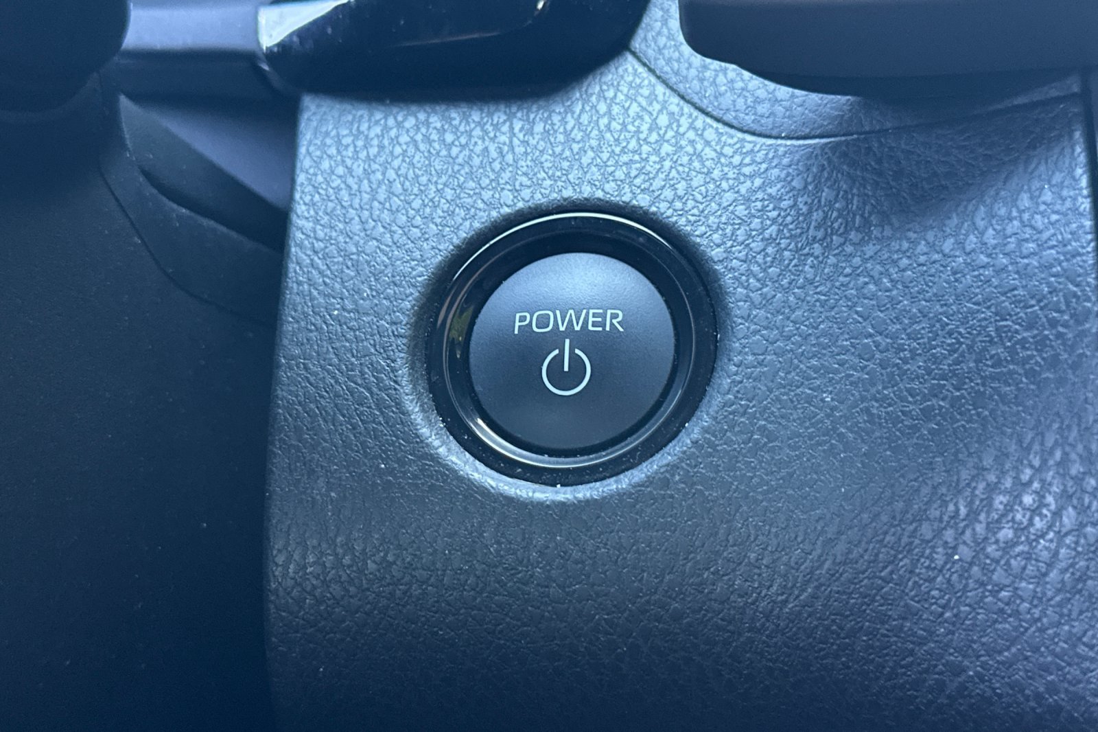 Used 2025 Toyota Camry XSE FWD image 21