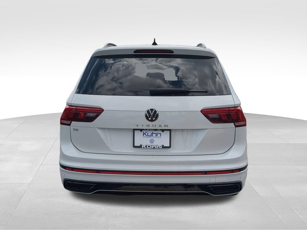 Certified 2023 Volkswagen Tiguan SE R-Line FWD image 5