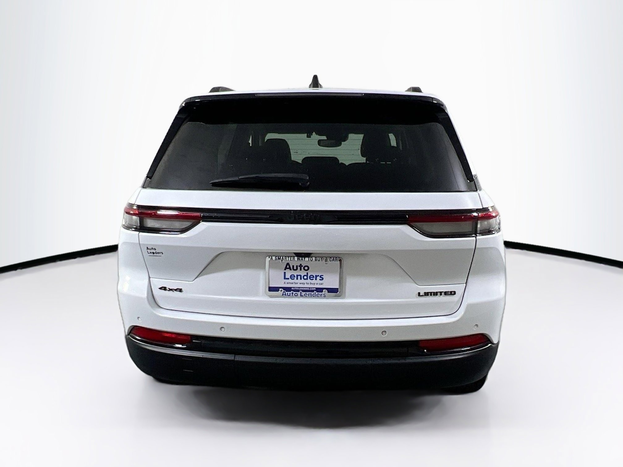 Used 2023 Jeep Grand Cherokee Limited w/ Black Appearance Package image 6