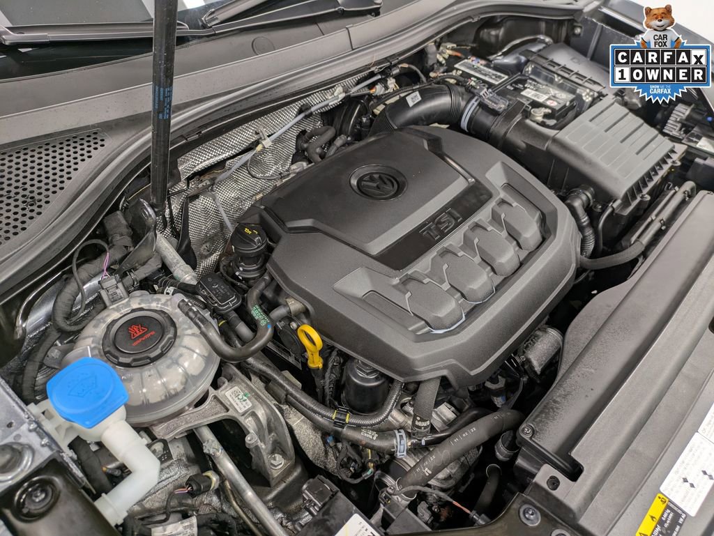 Used 2022 Volkswagen Tiguan SEL R-Line image 30