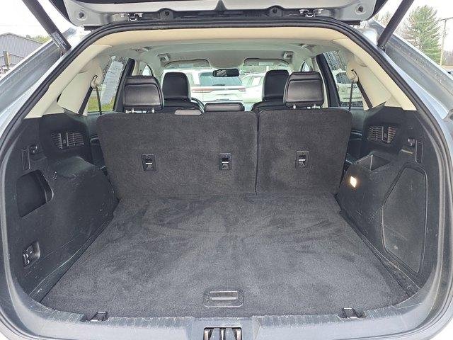 Used 2022 Ford Edge Titanium w/ Equipment Group 301A AWD/4WD image 9