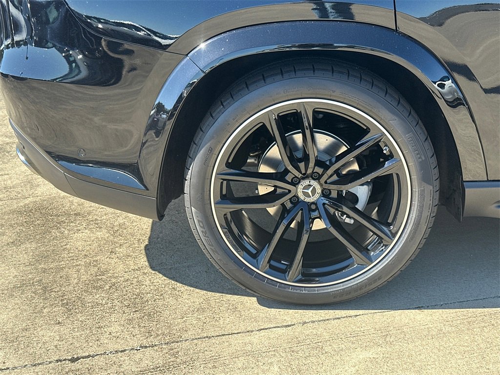 New 2026 Mercedes-Benz GLS 580 4MATIC image 20