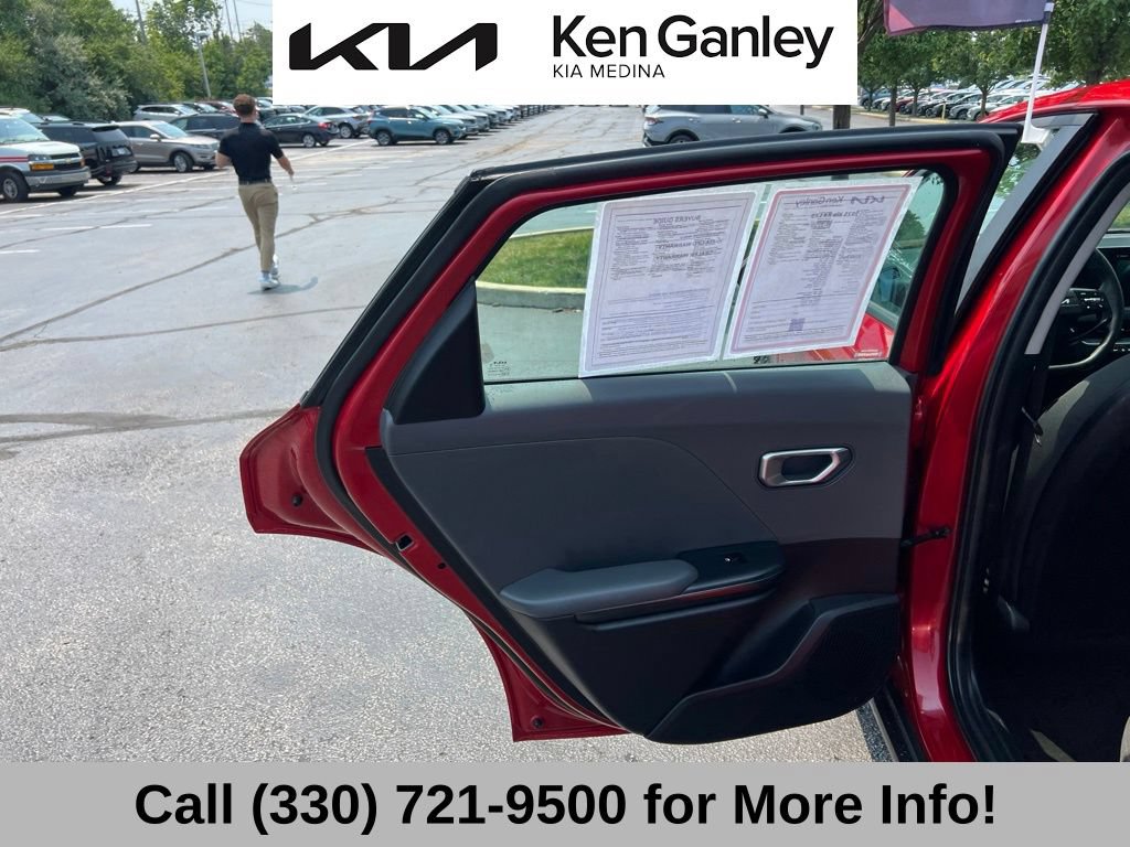 Certified 2025 Kia K4 FWD image 47