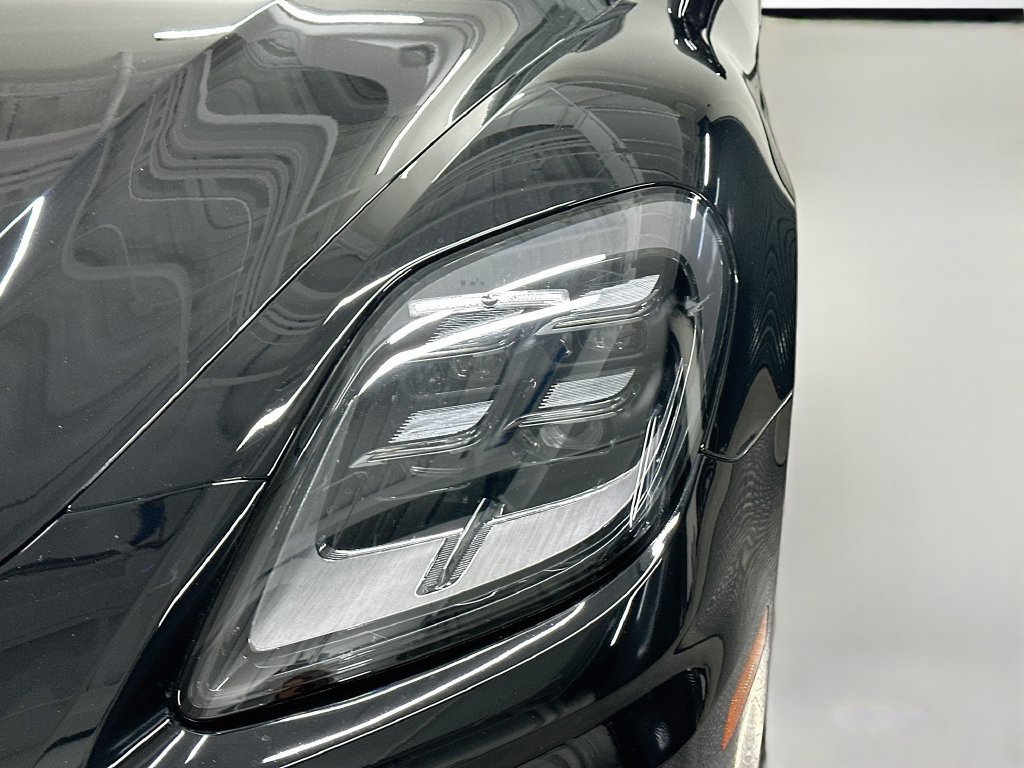Certified 2024 Porsche Panamera 4 AWD/4WD image 32