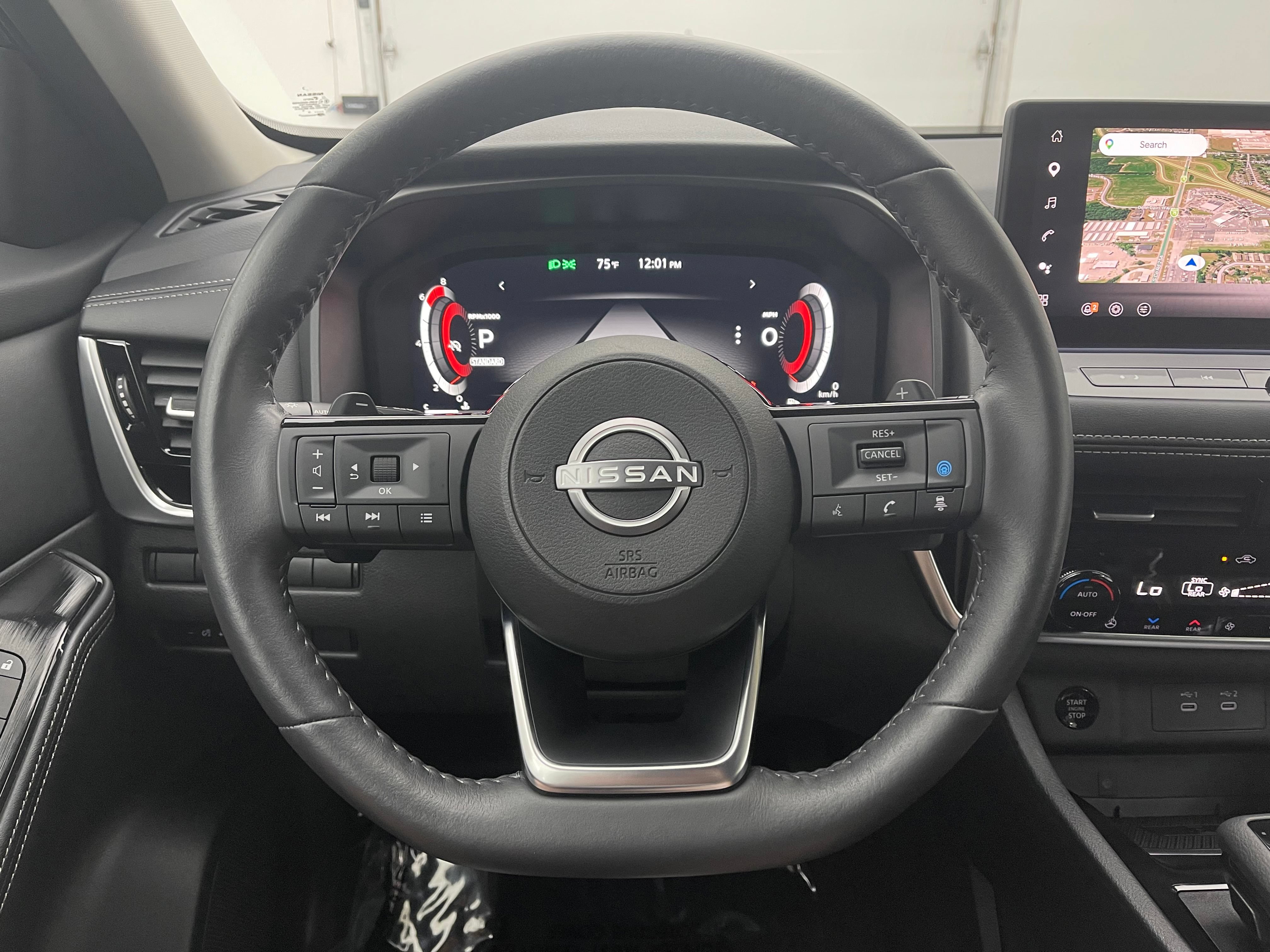 Used 2024 Nissan Rogue SL w/ SL Premium Package FWD image 19