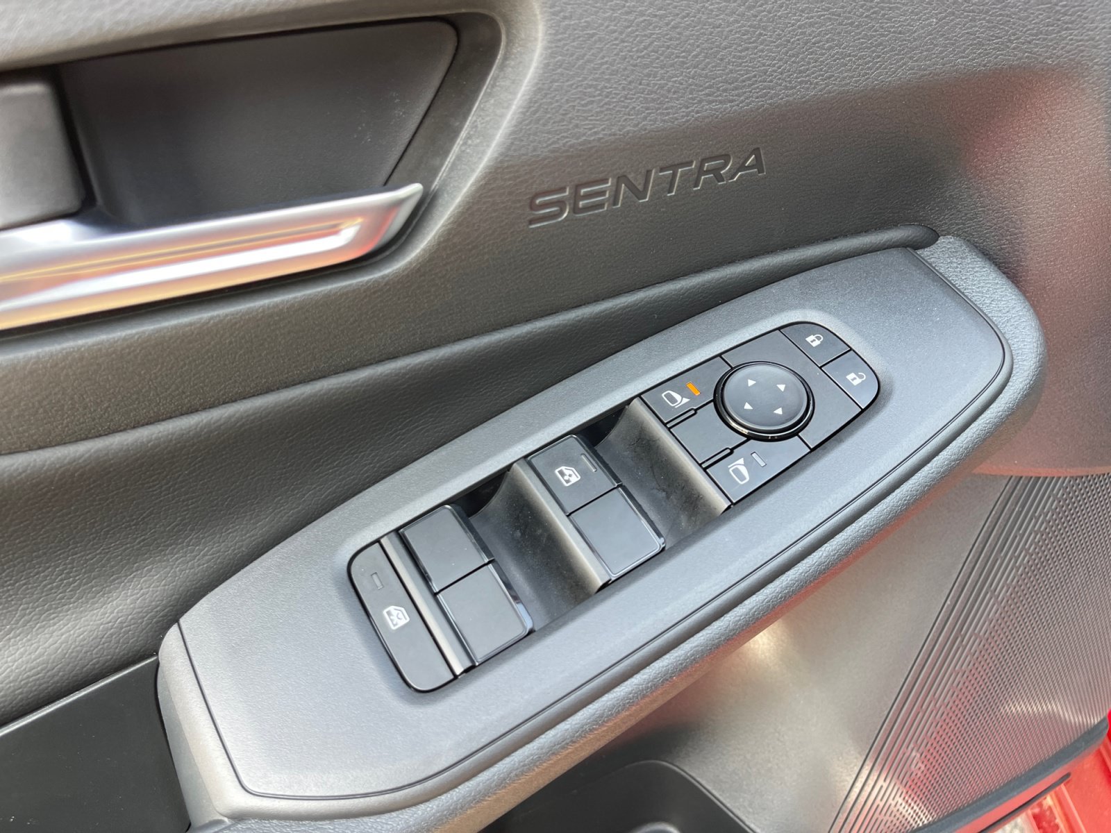 New 2026 Nissan Sentra SV w/ SV Convenience Package FWD image 16