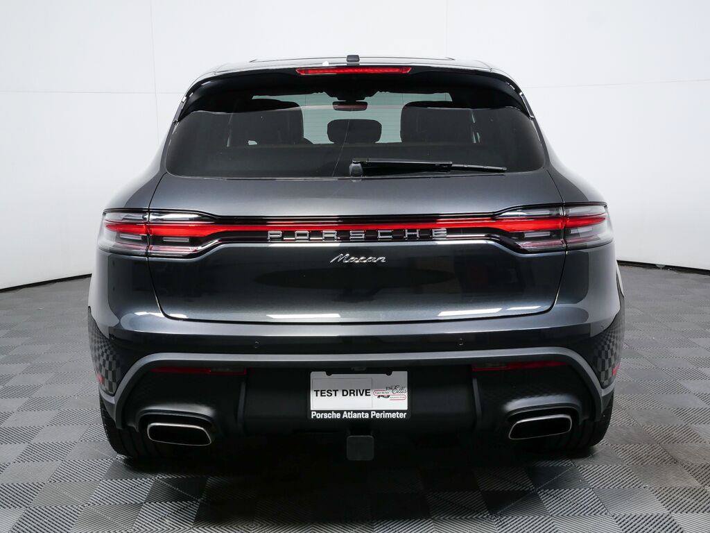 Certified 2026 Porsche Macan Turbo AWD/4WD image 31