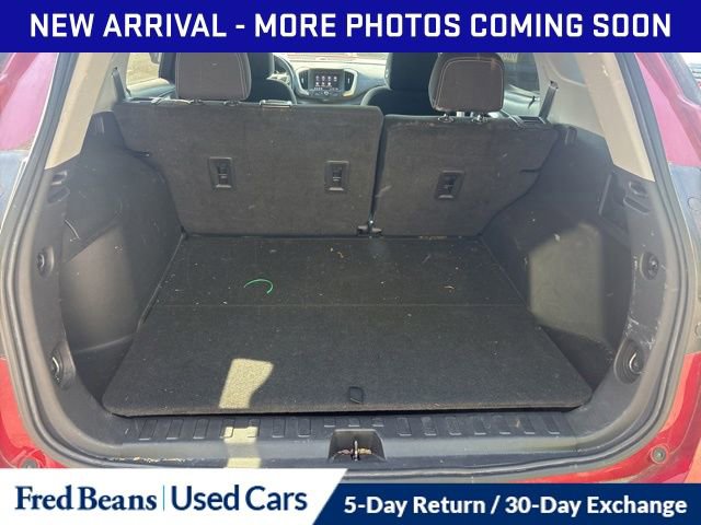 Used 2022 GMC Terrain SLE w/ Driver Convenience Package AWD/4WD image 8