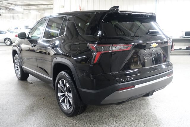 Used 2025 Chevrolet Equinox LT image 5