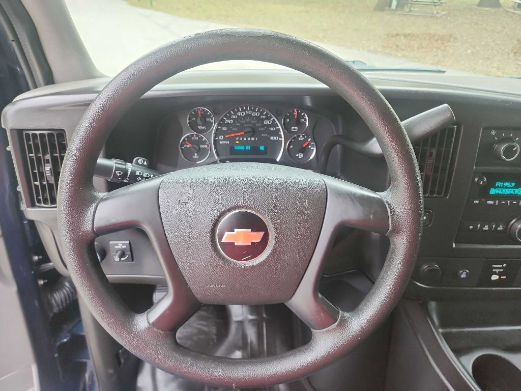 Used 2015 Chevrolet Express 2500 w/ Cold Climate Package image 15